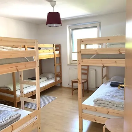 Hostel Blue Mountain *