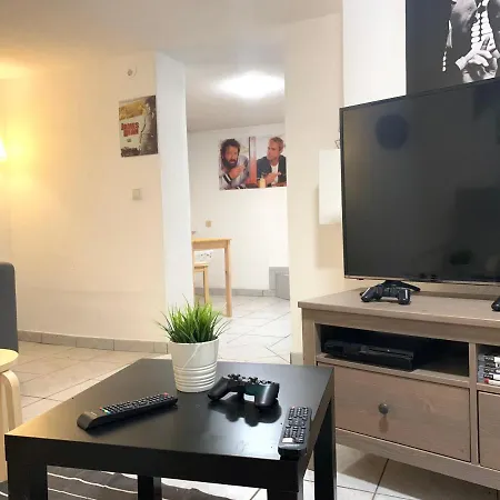 Blue Mountain Hostel *