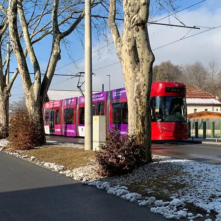 Vandrerhjem Blue Mountain Innsbruck