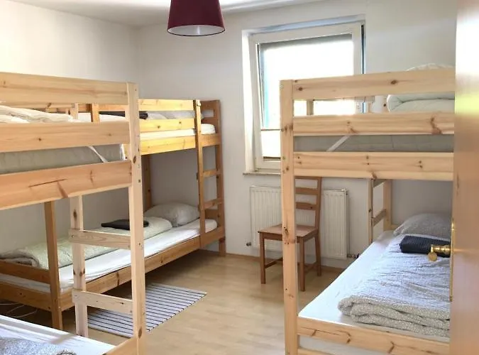 Hostel Blue Mountain *